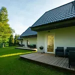 Lubiatowe - W Otulinie Lasu Сasa de vacaciones
