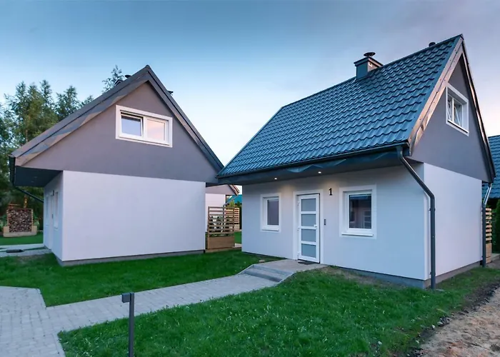 Lubiatowe - W Otulinie Lasu Nyaraló Lubiatowo