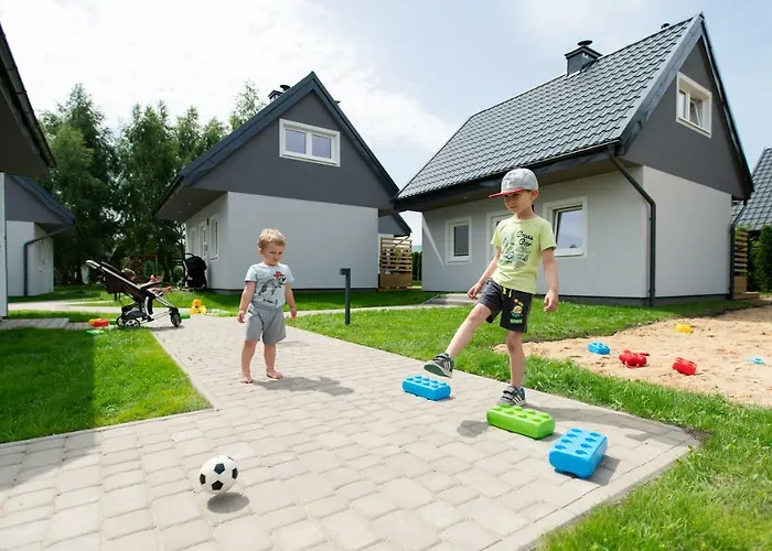 Lubiatowe - W Otulinie Lasu Nyaraló Lubiatowo